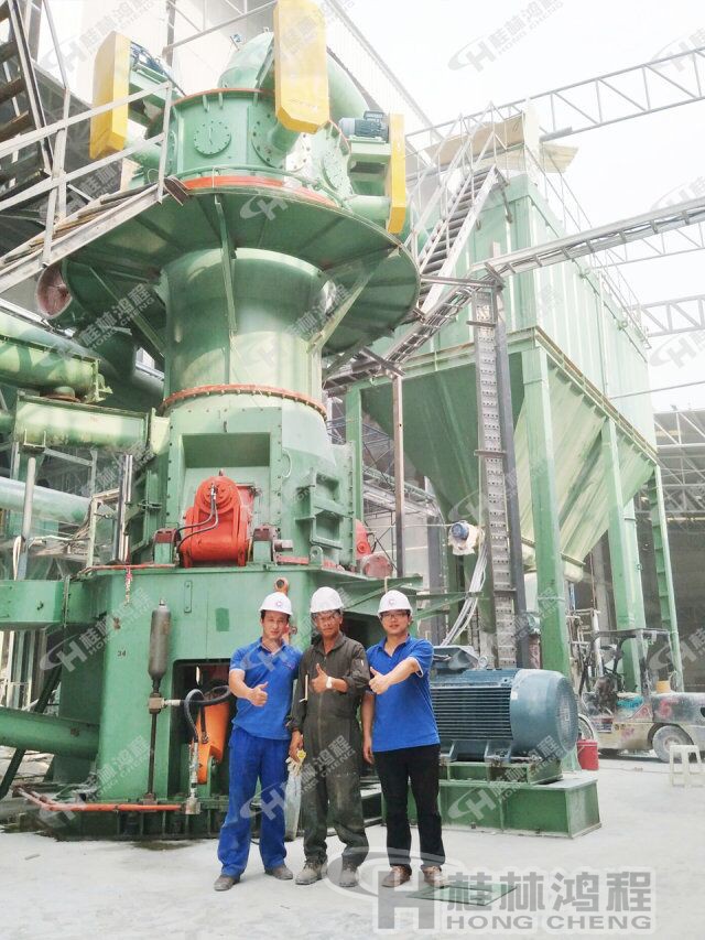 超微細(xì)重晶石磨粉機(jī)，重晶石粉碎機(jī)，重晶石磨粉設(shè)備