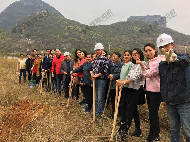 桂林鴻程植樹造林，共建勃勃生機新工業(yè)